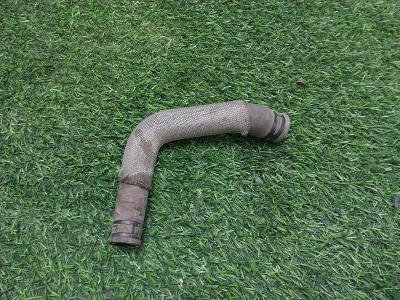 Шланг системы охлаждения