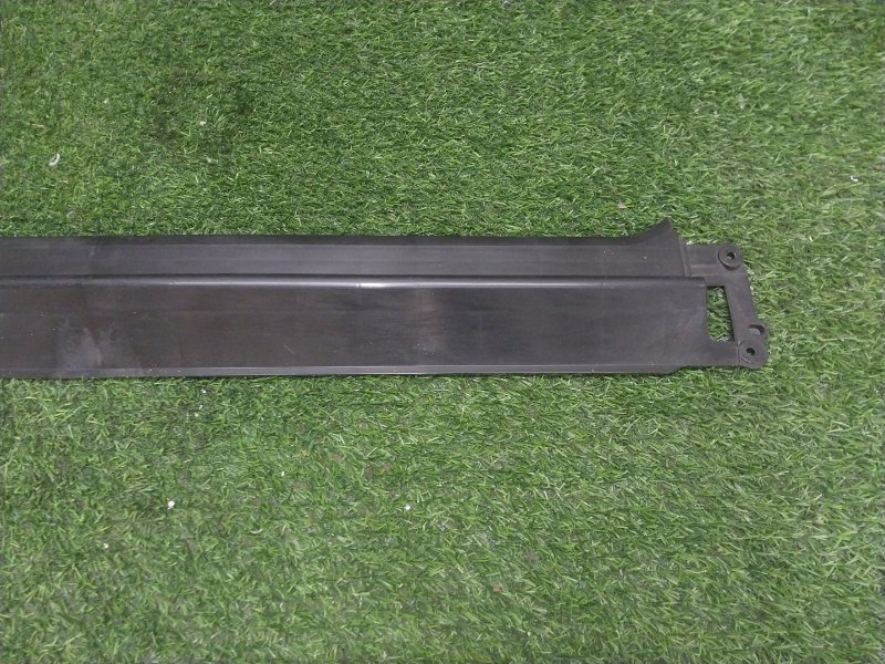 Кузовной элемент