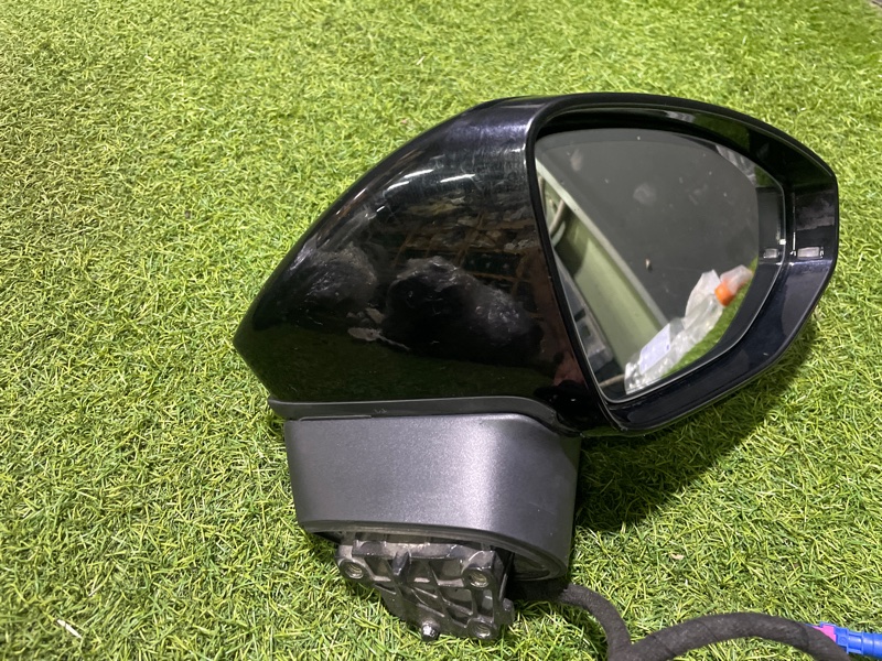 Зеркало правое механическое