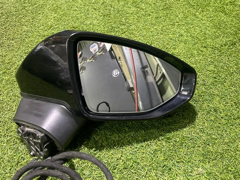 Зеркало правое механическое