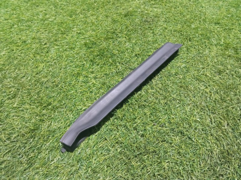 Уплотнитель двери