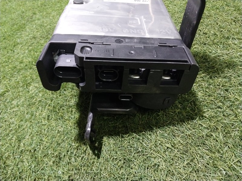 Преобразователь напряжения (адаптер)