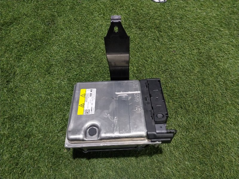 Преобразователь напряжения (адаптер)