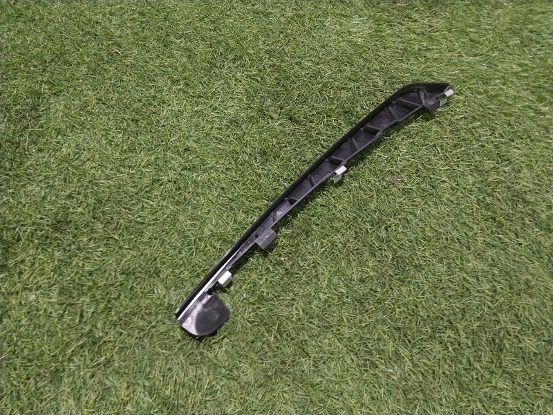 Кронштейн крепежный вспомогательный (разного назначения)