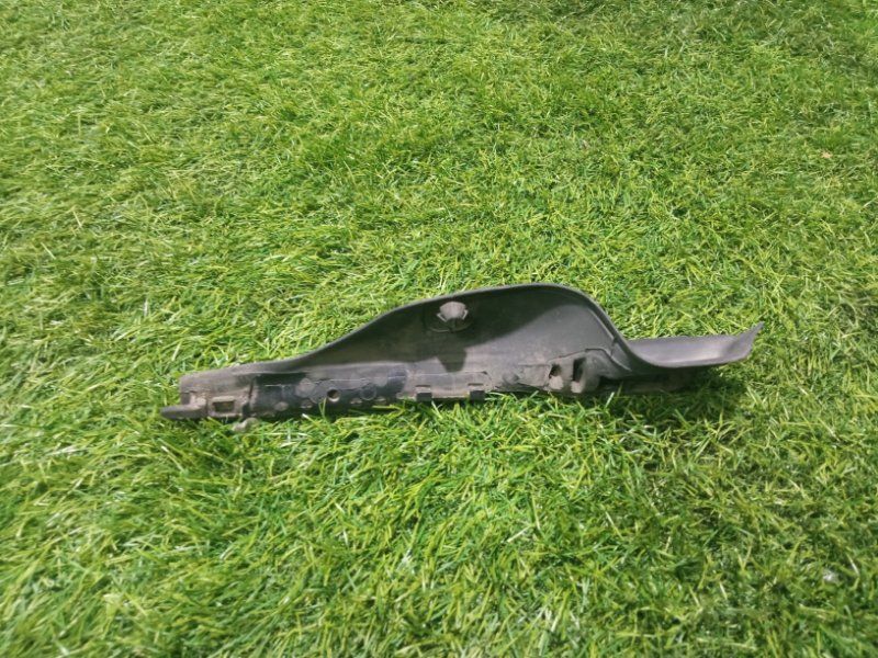 Уплотнитель двери