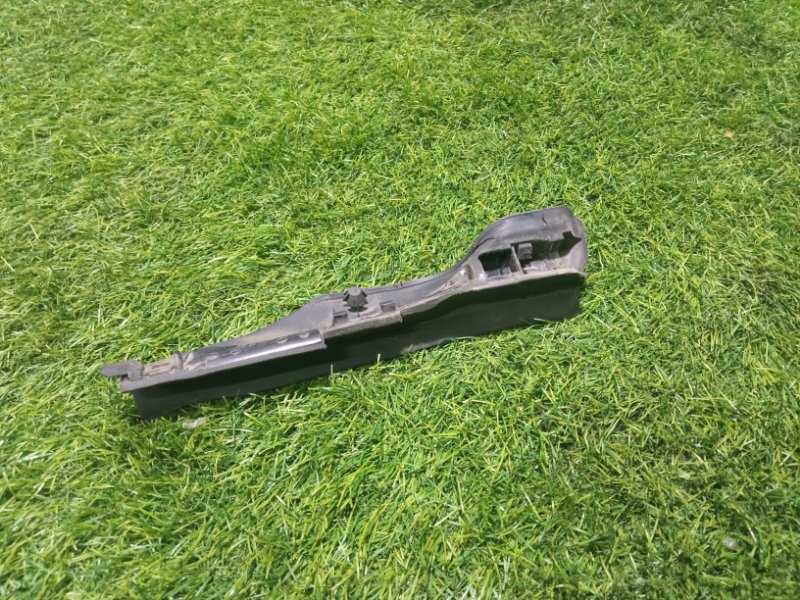 Уплотнитель двери