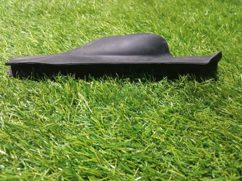 Уплотнитель двери