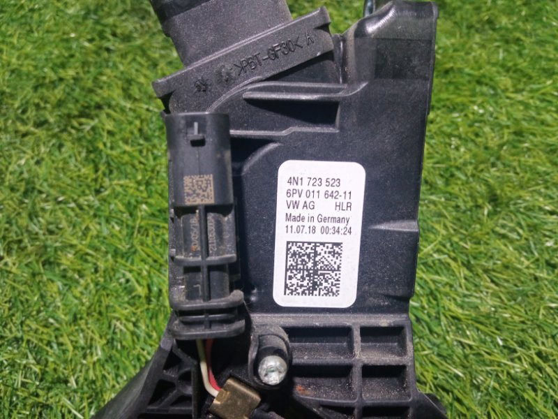 Педаль газа