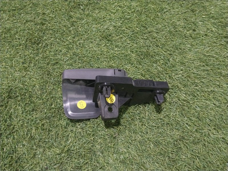 Ручка открывания капота