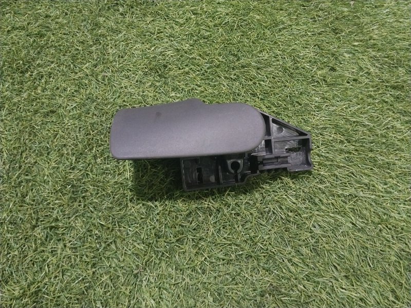 Ручка открывания капота