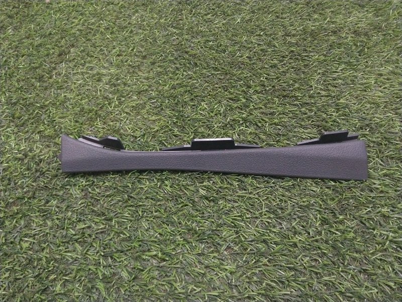 Накладка стойки