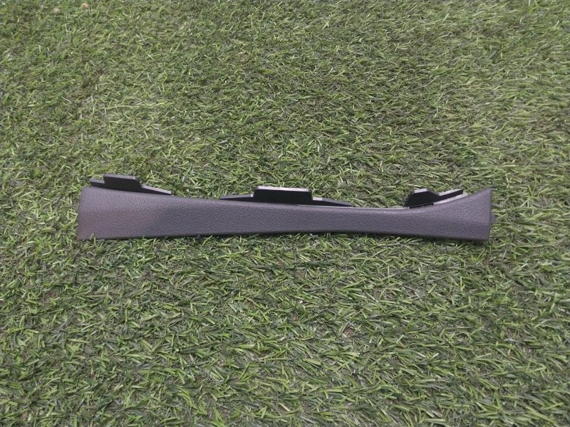 Накладка стойки