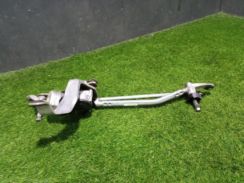 Трапеция стеклоочистителей