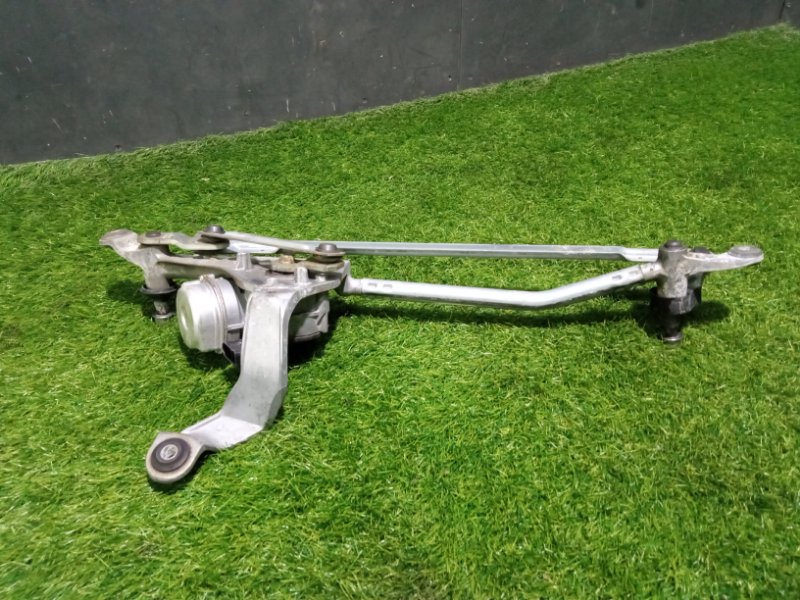 Трапеция стеклоочистителей