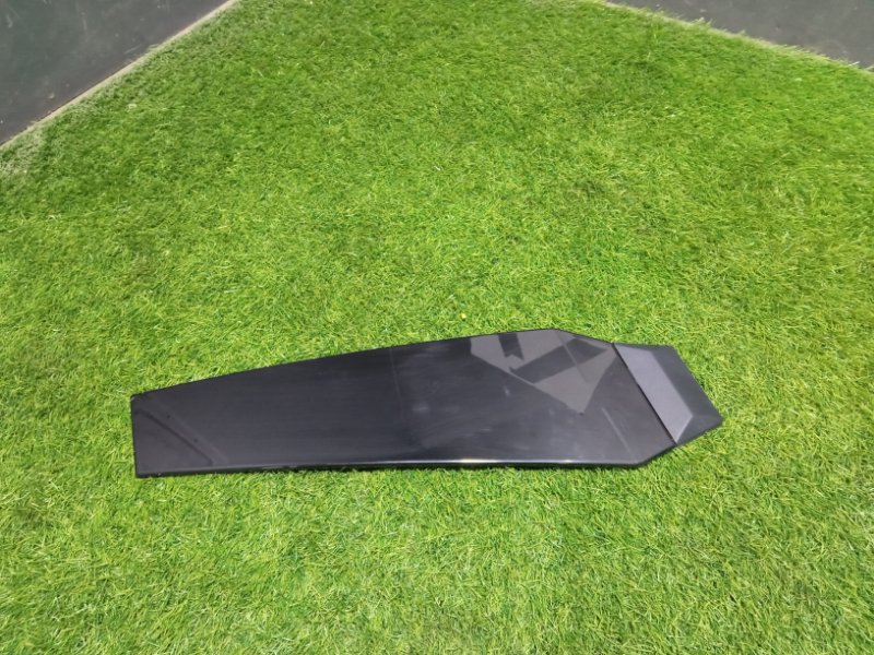 Накладка стойки