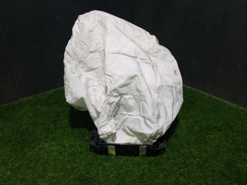 Подушка безопасности пассажирская (в торпедо)