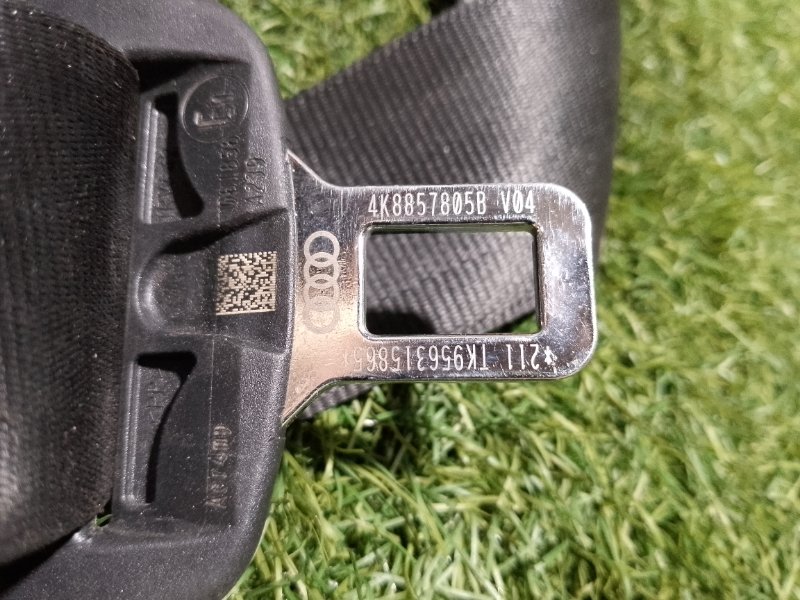 Ремень безопасности