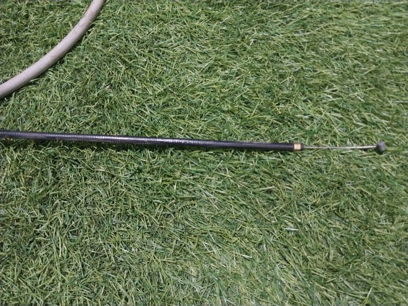 Трос открывания капота