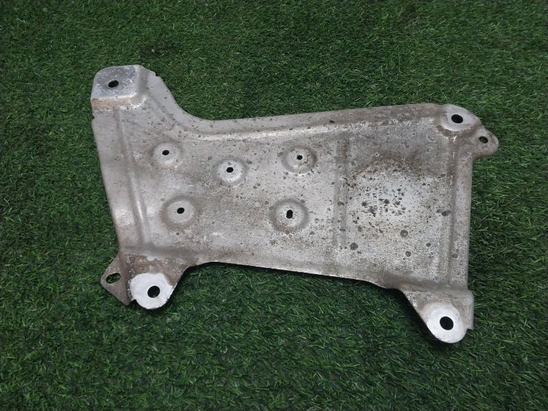 Кронштейн (сопут. товар)