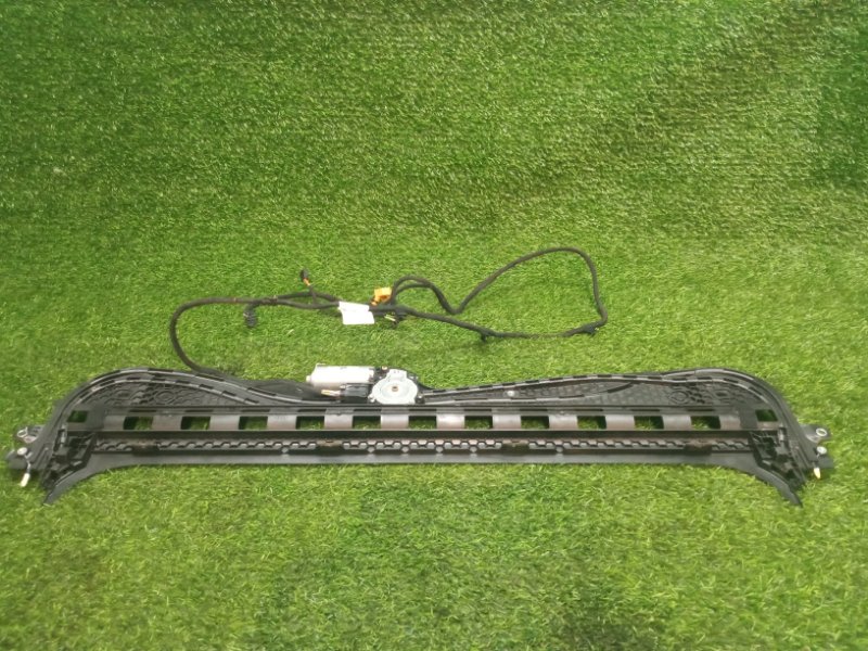 Кузовной элемент