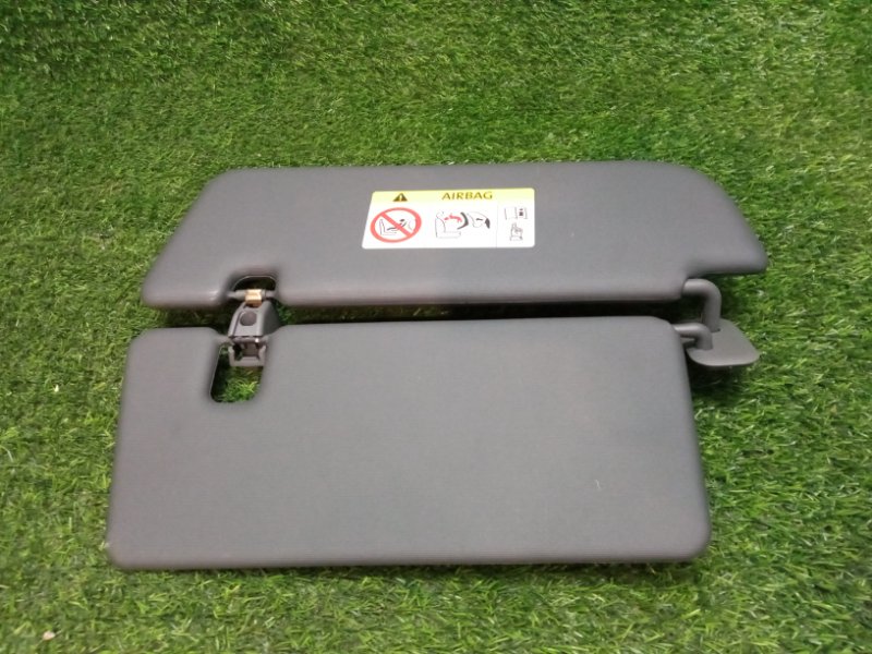 Козырек солнцезащитный