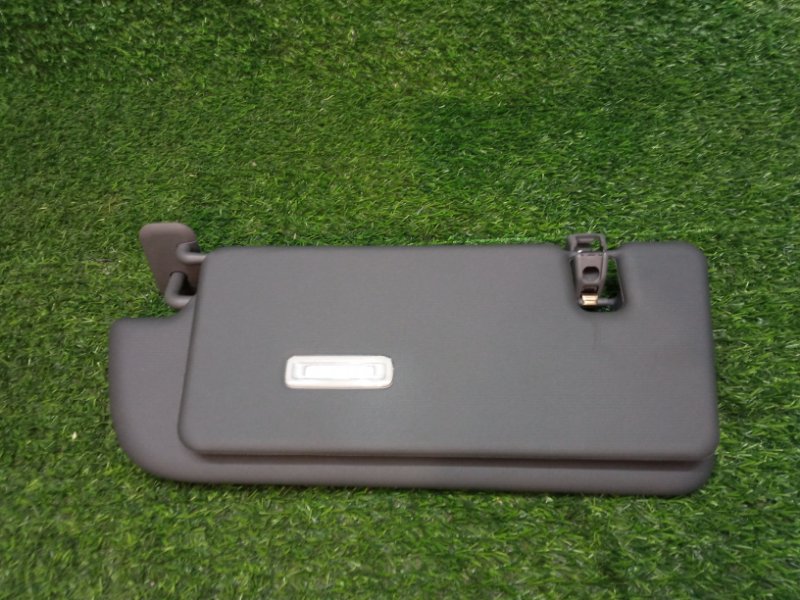 Козырек солнцезащитный