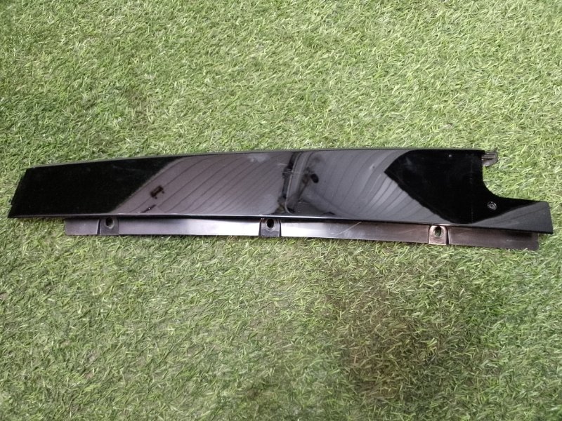 Обшивка стойки