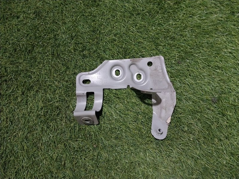 Кронштейн крепления крыла