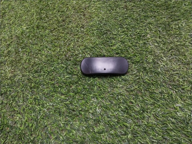 Форсунка омывателя лобового стекла