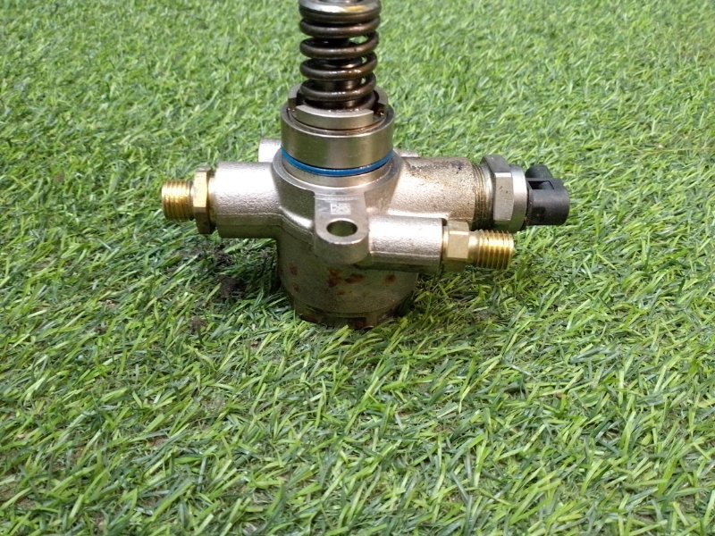 Насос топливный электрический