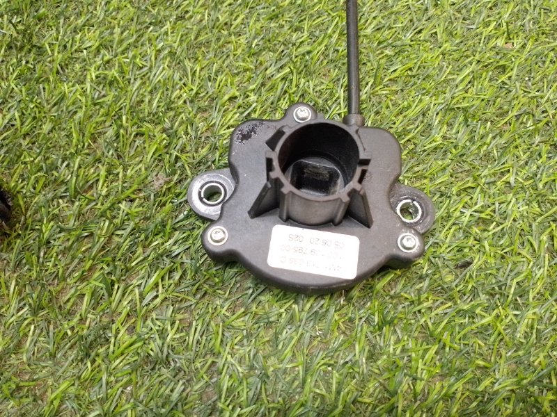 Трос КПП (выбора/переключения передач)