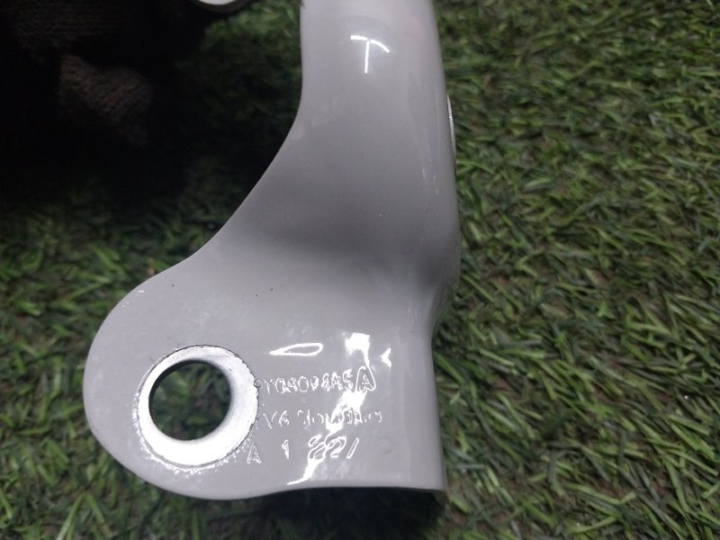 Кронштейн (сопут. товар)