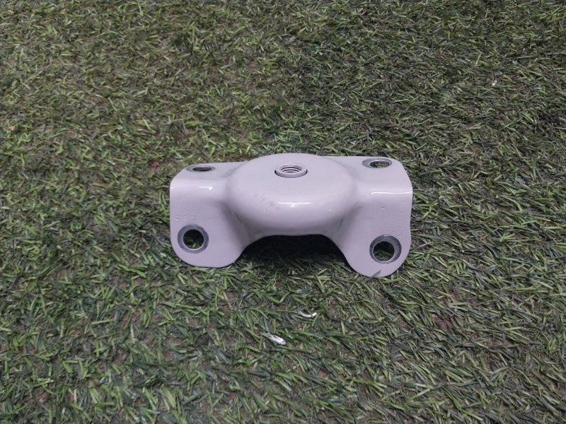 Кронштейн (сопут. товар)