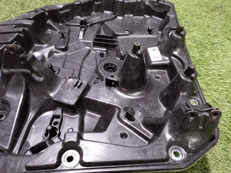 Стеклоподъемник электр. задний правый