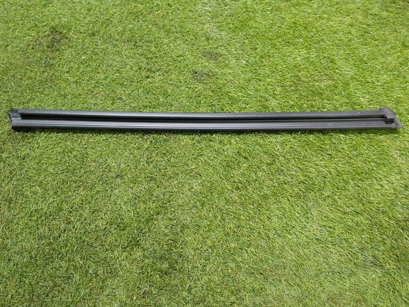 Уплотнитель (бархотка) стекла двери