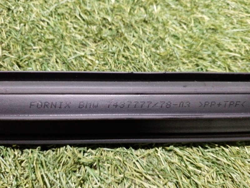 Уплотнитель (бархотка) стекла двери