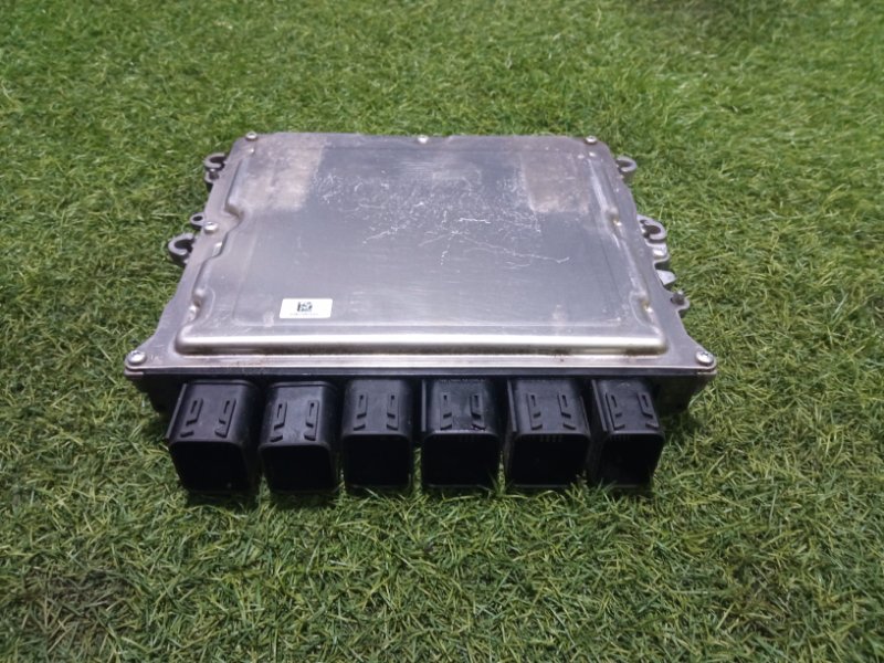 Блок управления двигателем