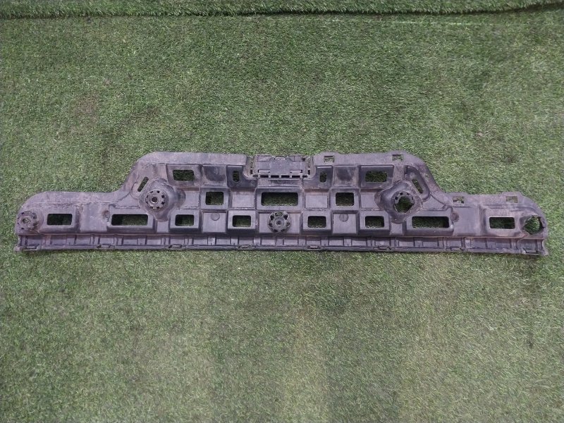 Кронштейн заднего бампера