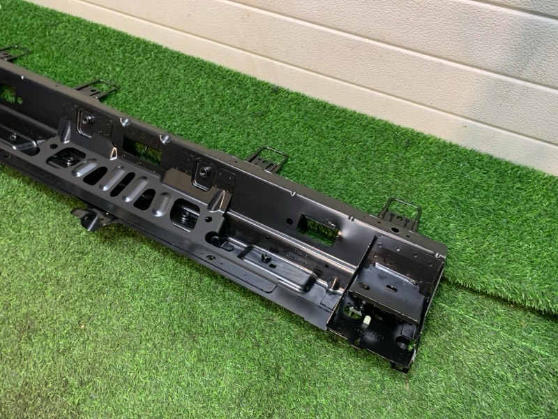 Траверса рамы поперечная