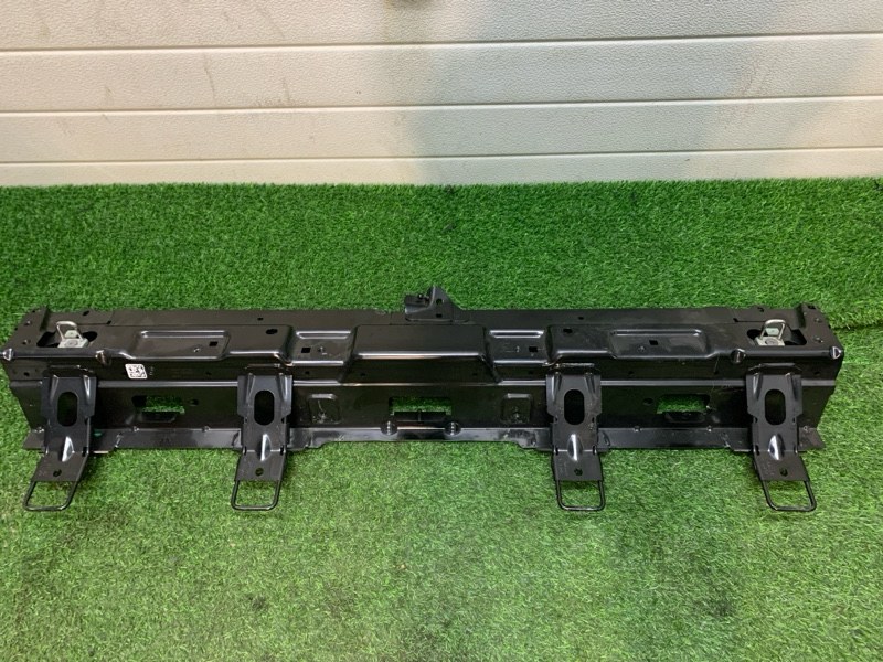 Траверса рамы поперечная