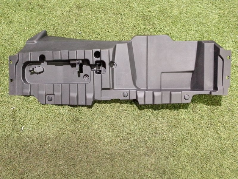 Поддон в багажник с высоким бортом