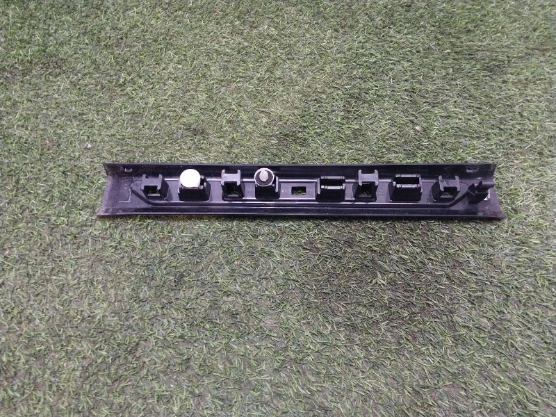 Накладка на порог (наружная)