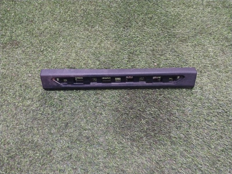 Накладка на порог (наружная)