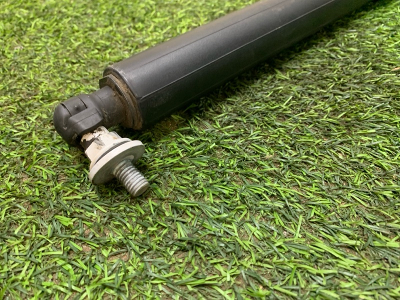 Активатор замка багажника