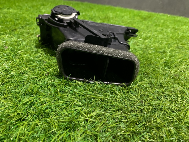 Дефлектор воздушный