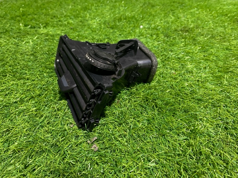 Дефлектор воздушный