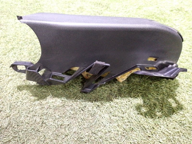 Направляющая ремня безопасности