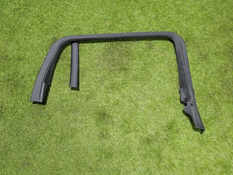 Накладка двери задней левой