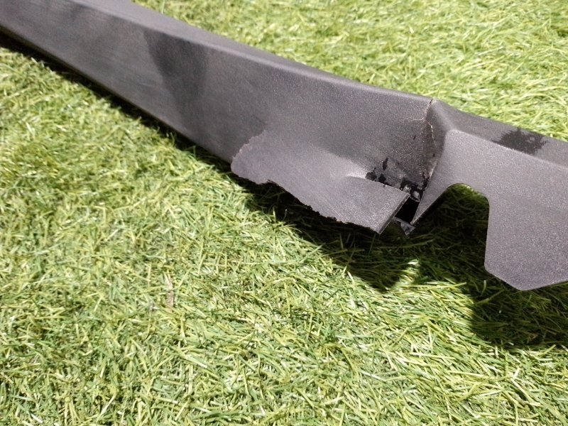 Накладка двери задней левой