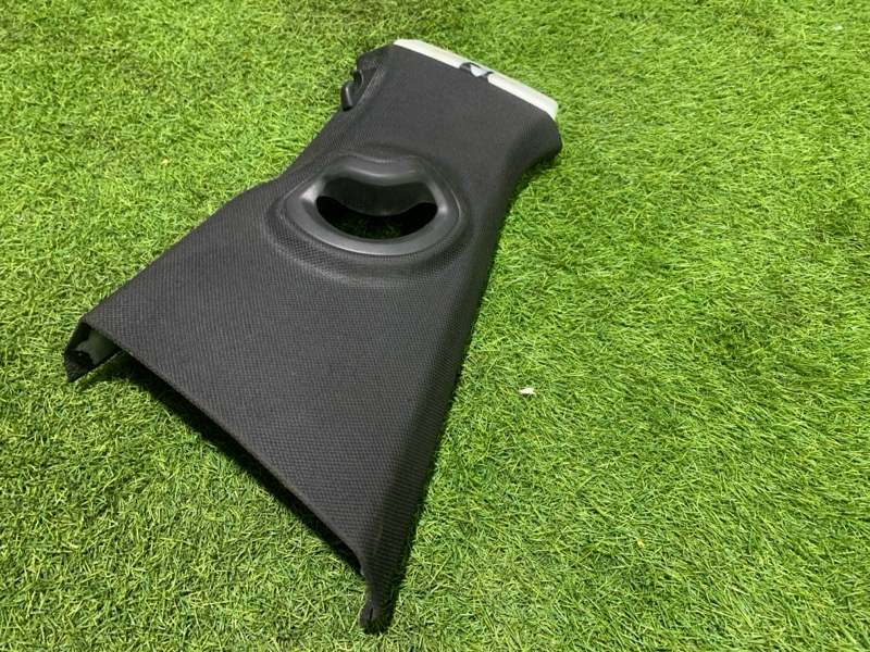 Накладка стойки